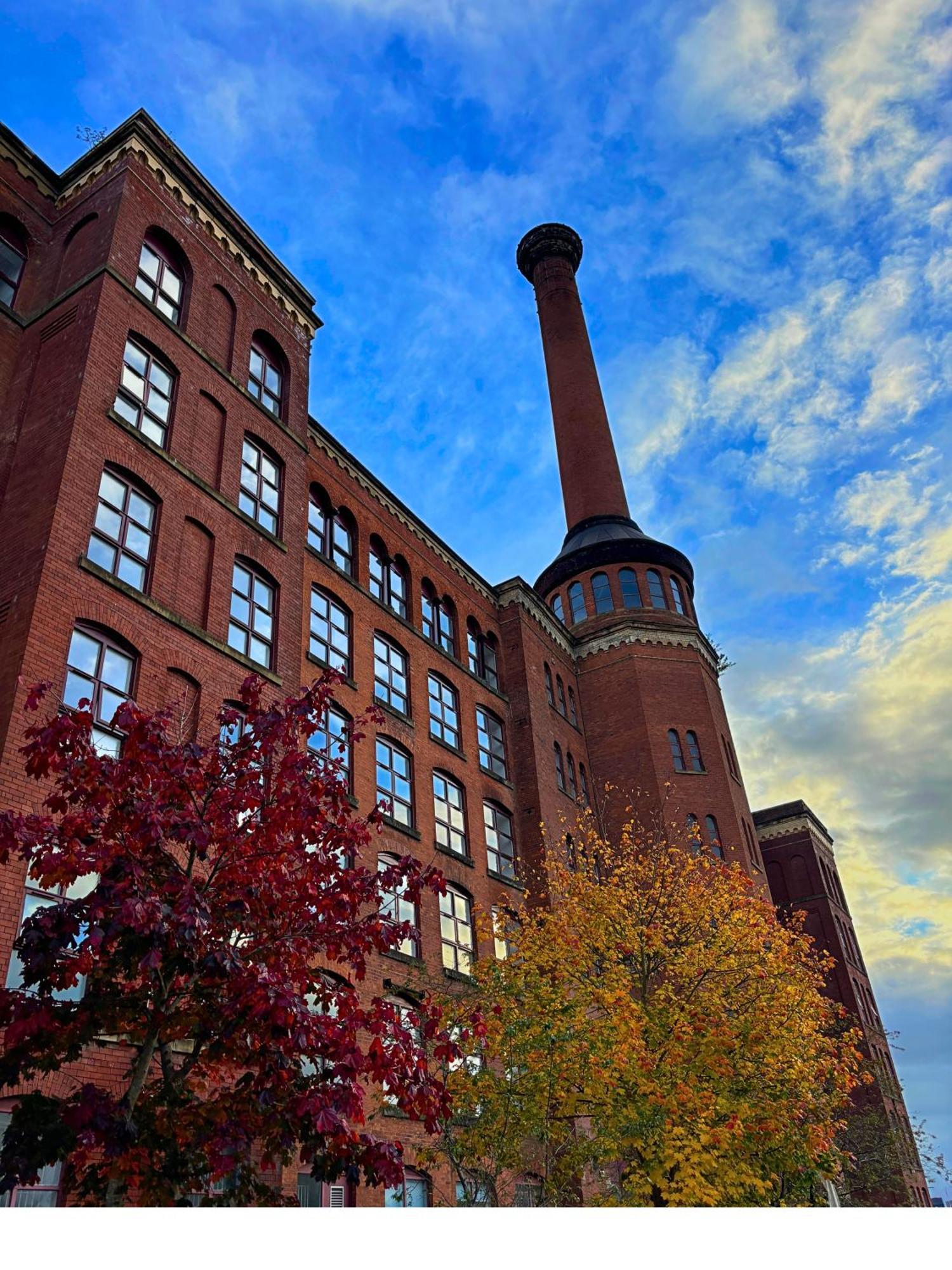 Manchester Apt, Free Parking, Business, Couples & Families エクステリア 写真